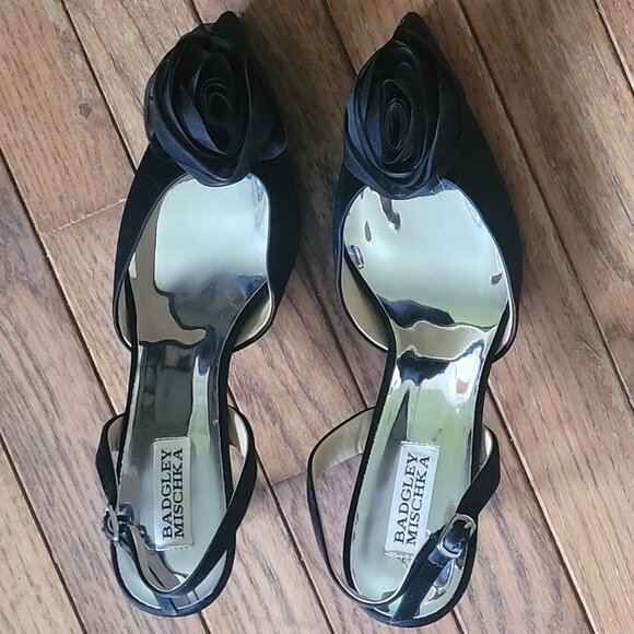 NIB Badgley Mischka Carlise Satin Slingback with Singular Rose, sz 8.5 - Picture 9 of 14